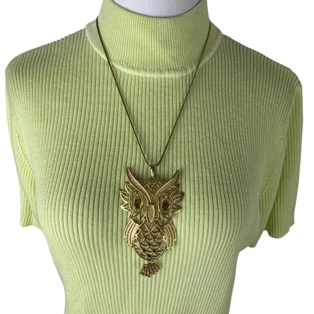 Vintage Articulated Owl Pendant Necklace Gold Tone Amber Eyes Snake Chain 24 In